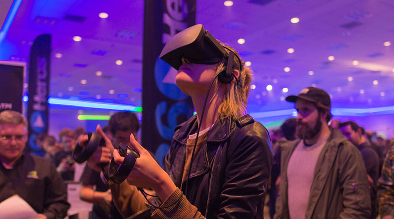阿里巴巴結盟宏達電　共同打造VR新生態